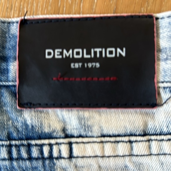 Demolition 1975 Deconstructed Jeans size 38! Never worn.  EUC - Picture 6 of 8